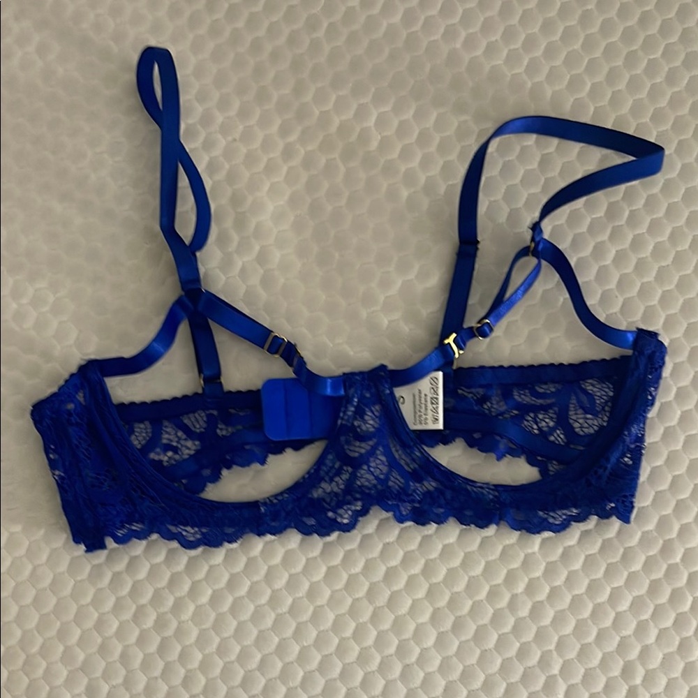 Elegant Blue Lace Bra